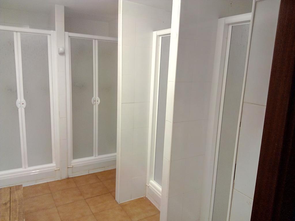 Albergue De Canfranc Estacion 部屋 写真