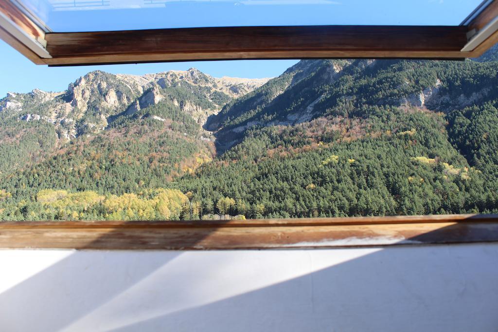 Albergue De Canfranc Estacion 部屋 写真